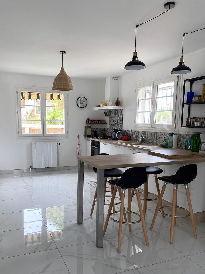 Magnifique Villa Avec Piscine Villeneuve-lès-Maguelone Zewnętrze zdjęcie